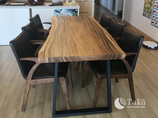 Dining table of pure western tamarind wood 2000×800