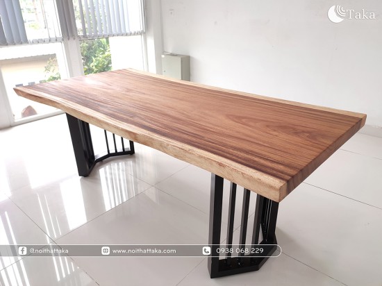 Table of pure Western Raintree wood 2200×950