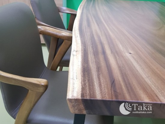 Pure tamarind wood table 1200×700