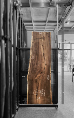 Raintree Wood Table Top 2.9m - MT25 Raintree Wood Table Top 2.9m - MT25