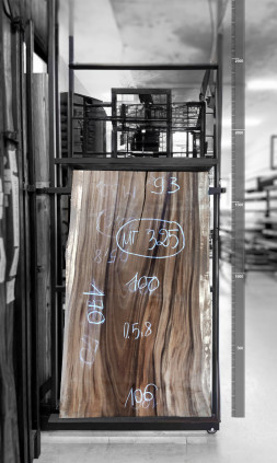 Raintree Wood Table Top 1.7m - MT325 Raintree Wood Table Top 1.7m - MT325