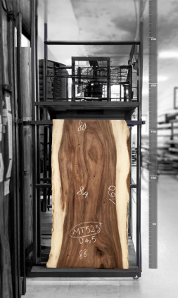 Raintree Wood Table Top 1.6m - MT525 Raintree Wood Table Top 1.6m - MT525