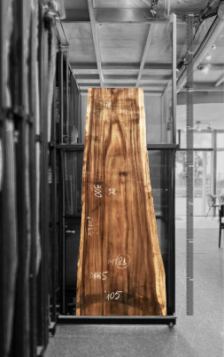 Raintree Wood Table Top 3m - MT81 Raintree Wood Table Top 3m - MT81