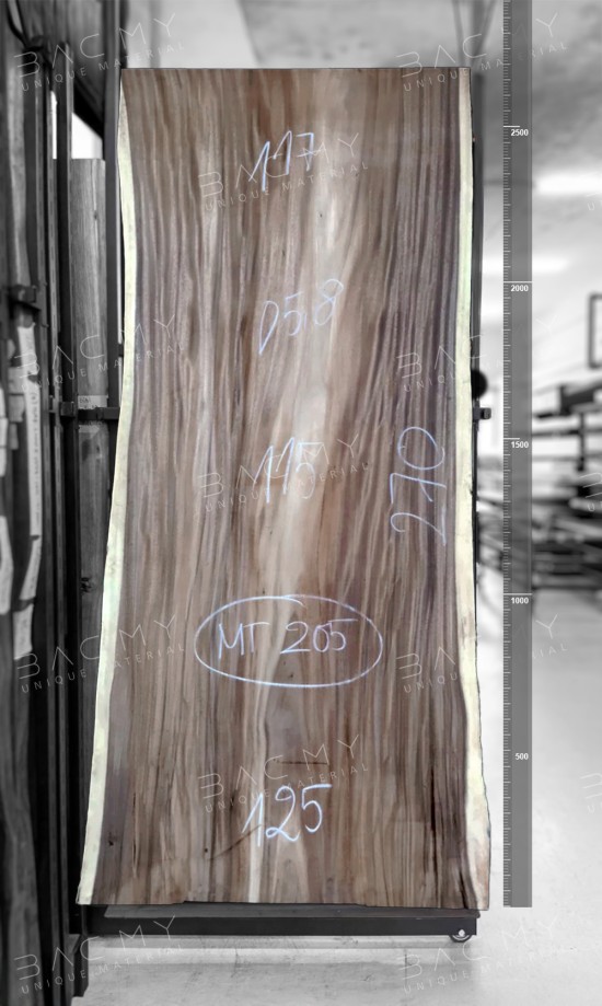 Raintree Wood Surface 2.7m - MT205